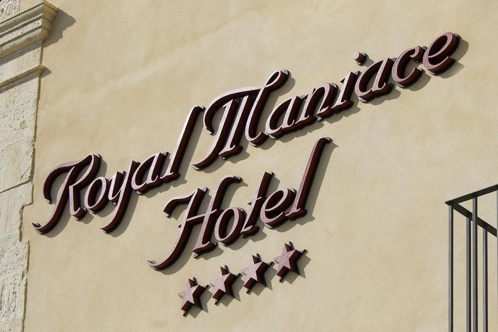 Royal Maniace Hotel Сиракуза Екстериор снимка